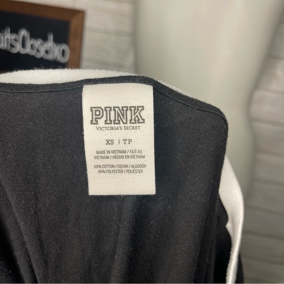 VS PINK Short Sleeve Tee - Picture 4 of 4